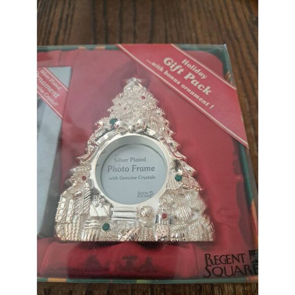Regent Square Holiday Gift Pack Silver Plated Angel Ornament and Frame Set - Picture 3 of 6